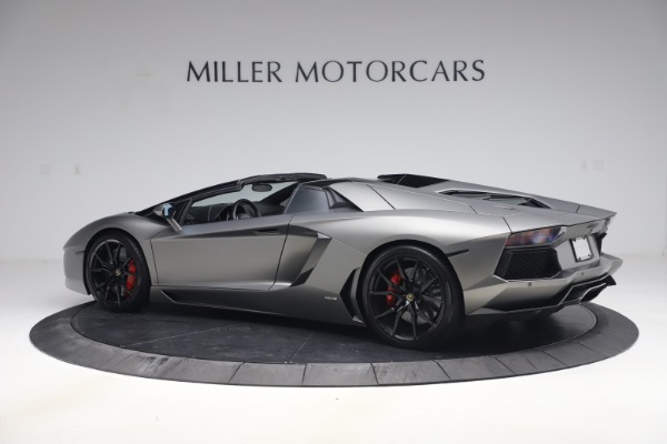 Used 2015 Lamborghini Aventador Roadster LP 700-4 for sale Sold at Rolls-Royce Motor Cars Greenwich in Greenwich CT 06830 5