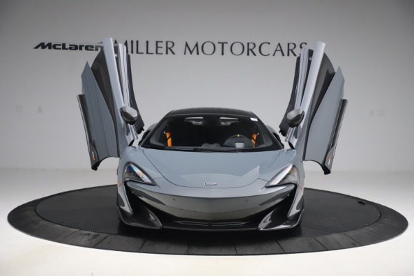 Used 2019 McLaren 600LT Coupe for sale $229,900 at Rolls-Royce Motor Cars Greenwich in Greenwich CT 06830 11