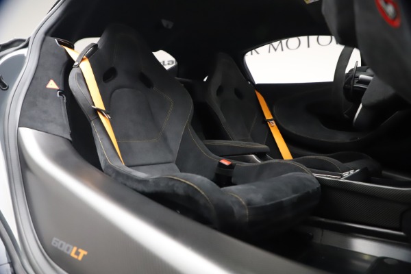 Used 2019 McLaren 600LT Coupe for sale $229,900 at Rolls-Royce Motor Cars Greenwich in Greenwich CT 06830 19
