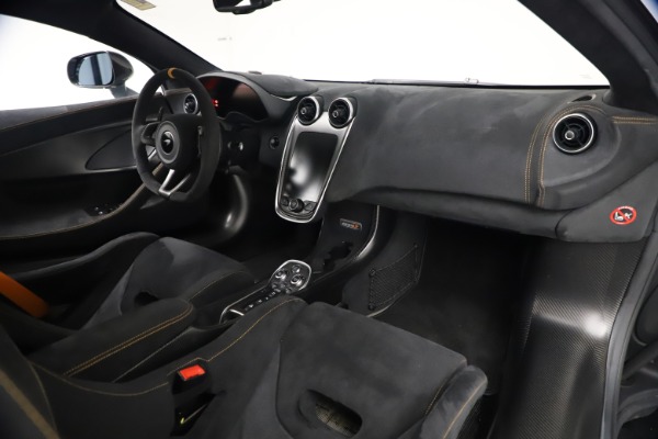 Used 2019 McLaren 600LT Coupe for sale $229,900 at Rolls-Royce Motor Cars Greenwich in Greenwich CT 06830 20