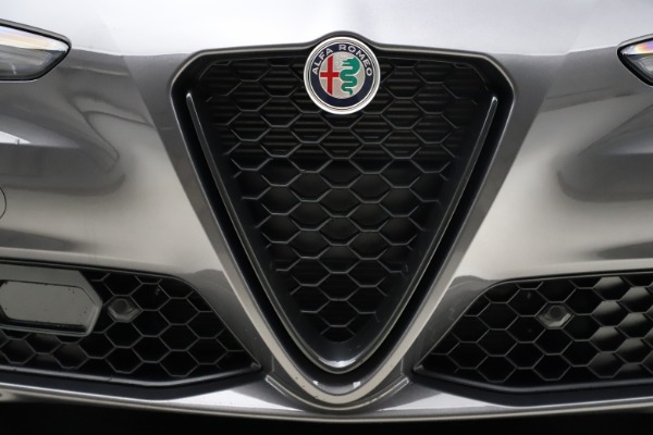 New 2021 Alfa Romeo Giulia Q4 for sale Sold at Rolls-Royce Motor Cars Greenwich in Greenwich CT 06830 13