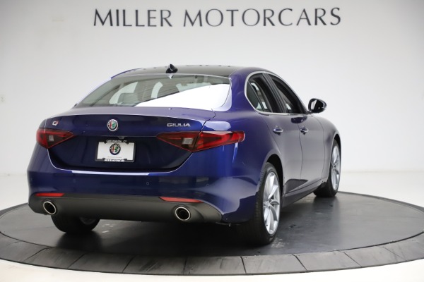 New 2021 Alfa Romeo Giulia Q4 for sale Sold at Rolls-Royce Motor Cars Greenwich in Greenwich CT 06830 7