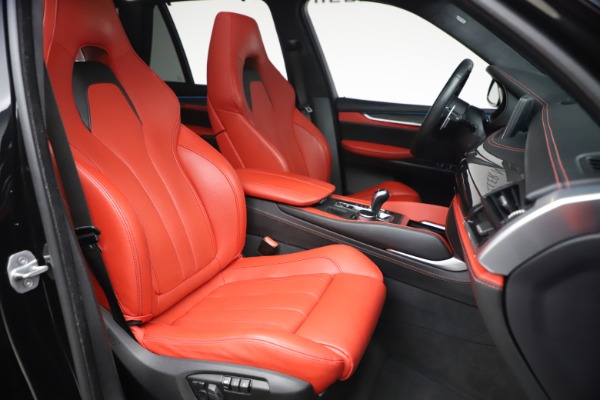 Used 2017 BMW X5 M SUV for sale Sold at Rolls-Royce Motor Cars Greenwich in Greenwich CT 06830 24