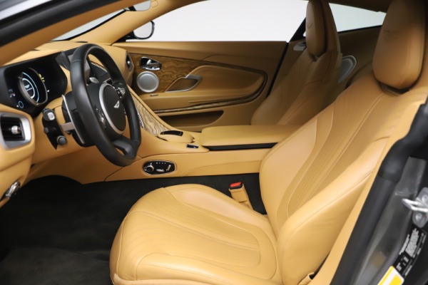 Used 2017 Aston Martin DB11 V12 Coupe for sale $149,900 at Rolls-Royce Motor Cars Greenwich in Greenwich CT 06830 14