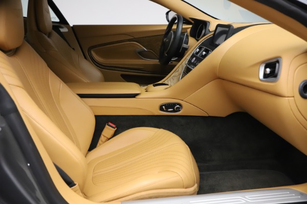 Used 2017 Aston Martin DB11 V12 Coupe for sale $149,900 at Rolls-Royce Motor Cars Greenwich in Greenwich CT 06830 20