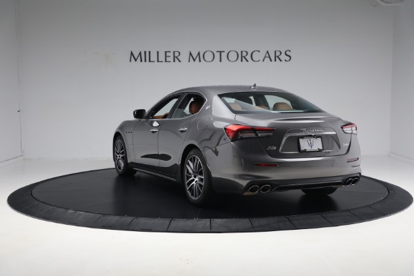 Used 2021 Maserati Ghibli S Q4 GranLusso for sale Sold at Rolls-Royce Motor Cars Greenwich in Greenwich CT 06830 13