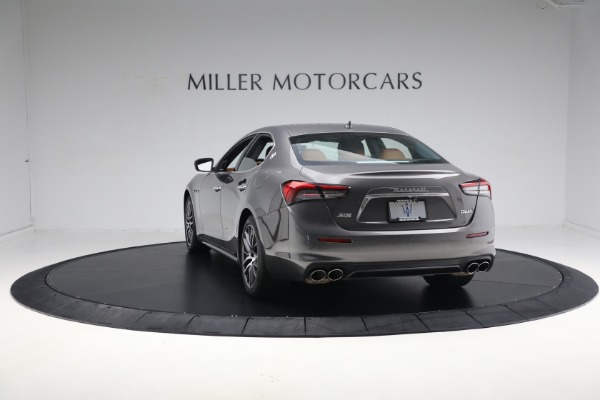 Used 2021 Maserati Ghibli S Q4 GranLusso for sale Sold at Rolls-Royce Motor Cars Greenwich in Greenwich CT 06830 14