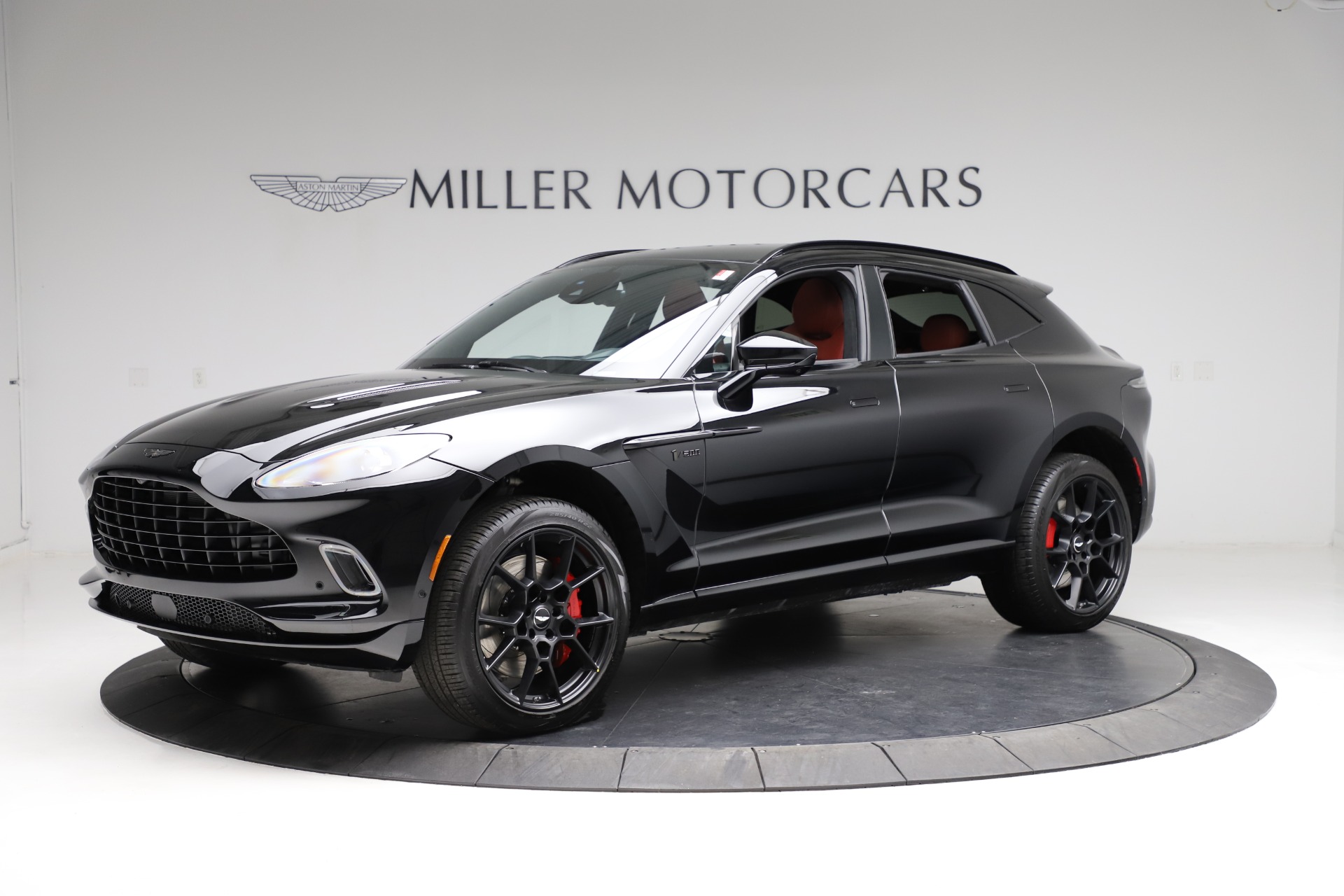 New 2021 Aston Martin DBX SUV for sale $200,986 at Rolls-Royce Motor Cars Greenwich in Greenwich CT 06830 1