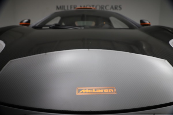 Used 2016 McLaren 688 MSO HS for sale $624,900 at Rolls-Royce Motor Cars Greenwich in Greenwich CT 06830 28