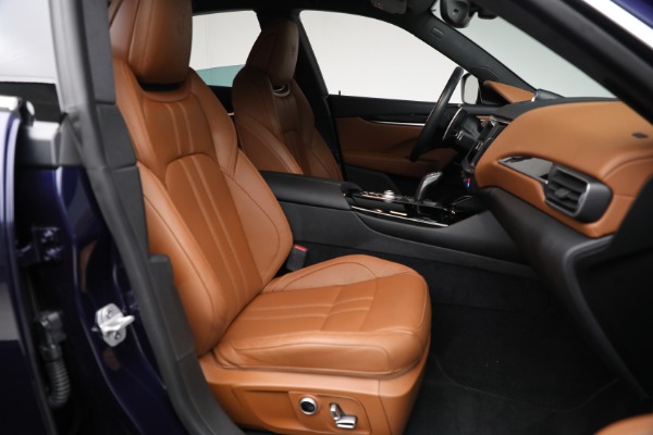 Used 2021 Maserati Levante Q4 GranSport for sale Sold at Rolls-Royce Motor Cars Greenwich in Greenwich CT 06830 13