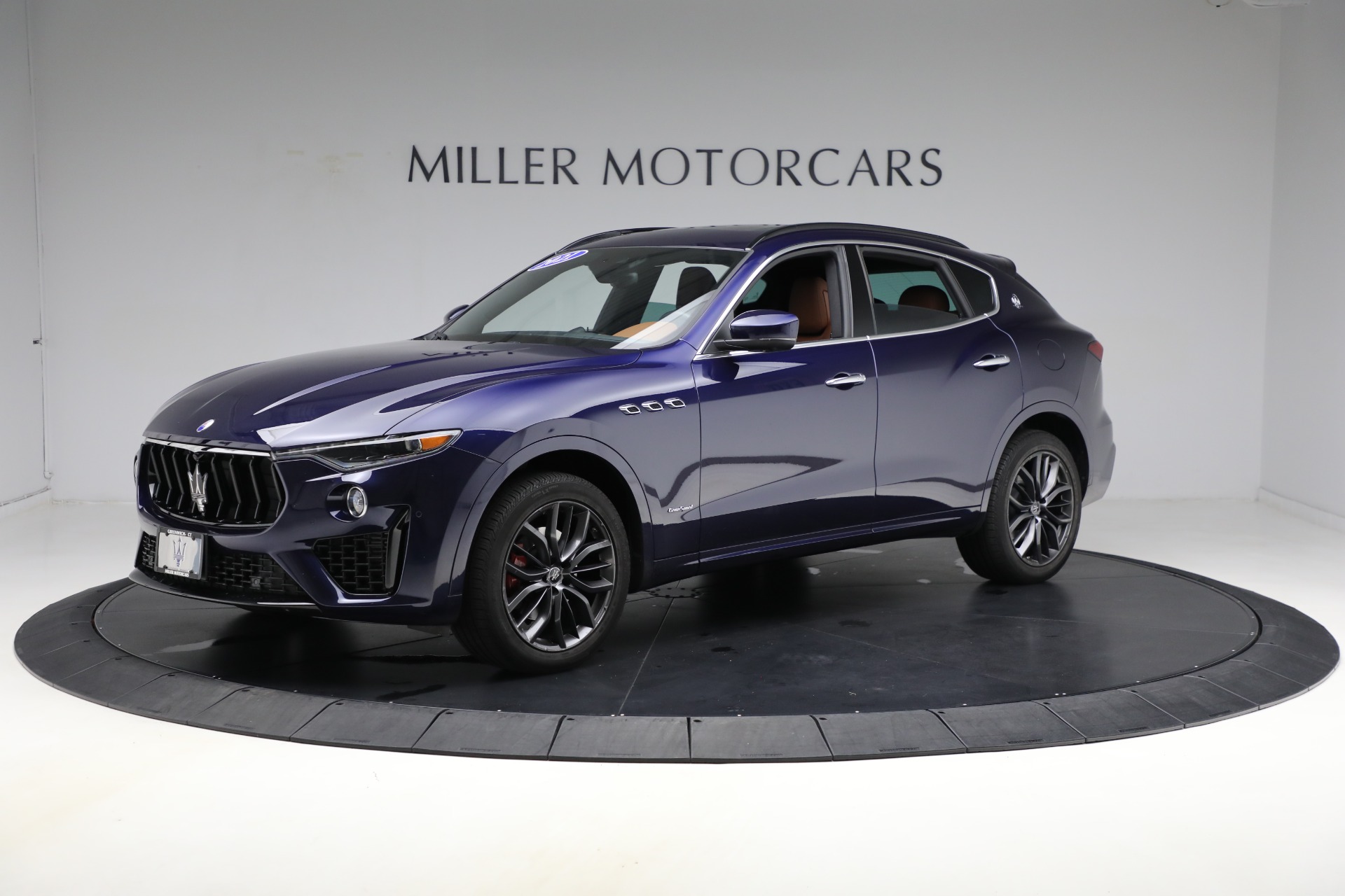 Used 2021 Maserati Levante Q4 GranSport for sale Sold at Rolls-Royce Motor Cars Greenwich in Greenwich CT 06830 1