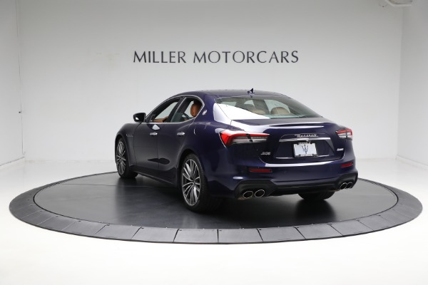Used 2021 Maserati Ghibli S Q4 for sale Sold at Rolls-Royce Motor Cars Greenwich in Greenwich CT 06830 11