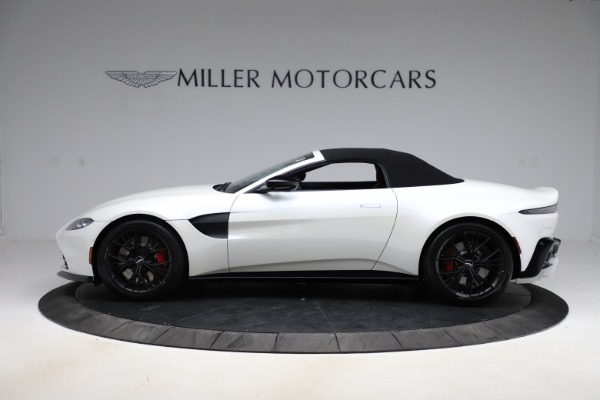 New 2021 Aston Martin Vantage Roadster for sale Sold at Rolls-Royce Motor Cars Greenwich in Greenwich CT 06830 22