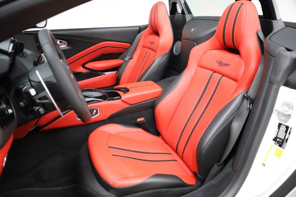 Used 2021 Aston Martin Vantage Roadster for sale Sold at Rolls-Royce Motor Cars Greenwich in Greenwich CT 06830 26