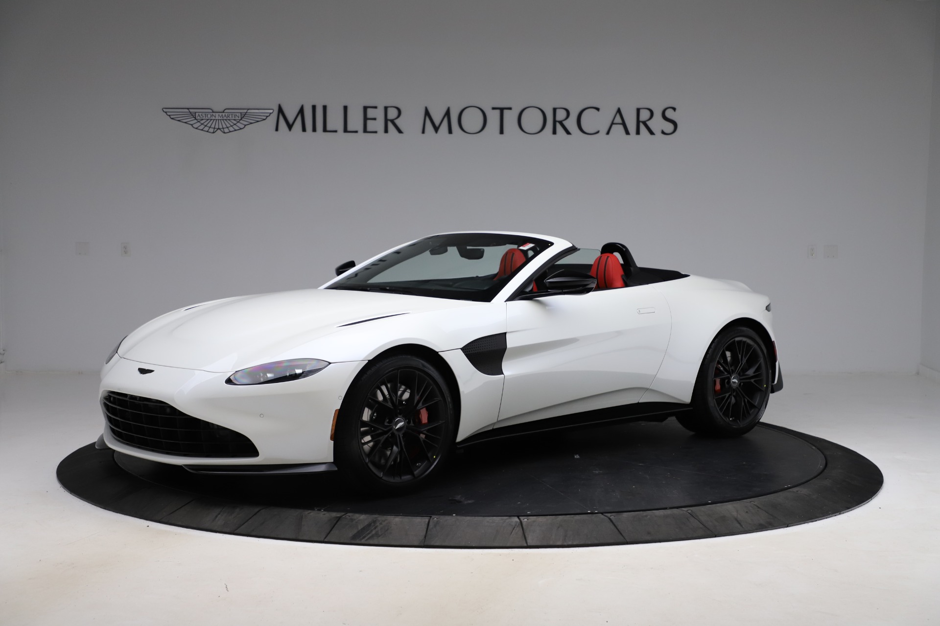New 2021 Aston Martin Vantage Roadster for sale Sold at Rolls-Royce Motor Cars Greenwich in Greenwich CT 06830 1