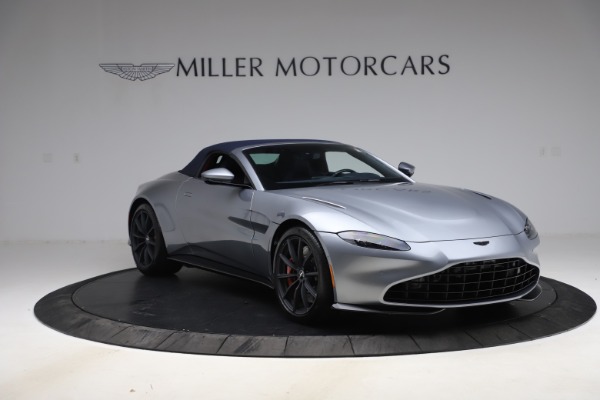 New 2021 Aston Martin Vantage Roadster for sale Sold at Rolls-Royce Motor Cars Greenwich in Greenwich CT 06830 20