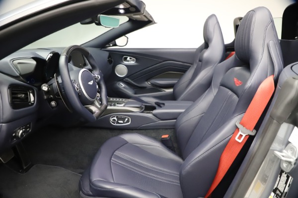 Used 2021 Aston Martin Vantage Roadster for sale $139,900 at Rolls-Royce Motor Cars Greenwich in Greenwich CT 06830 22