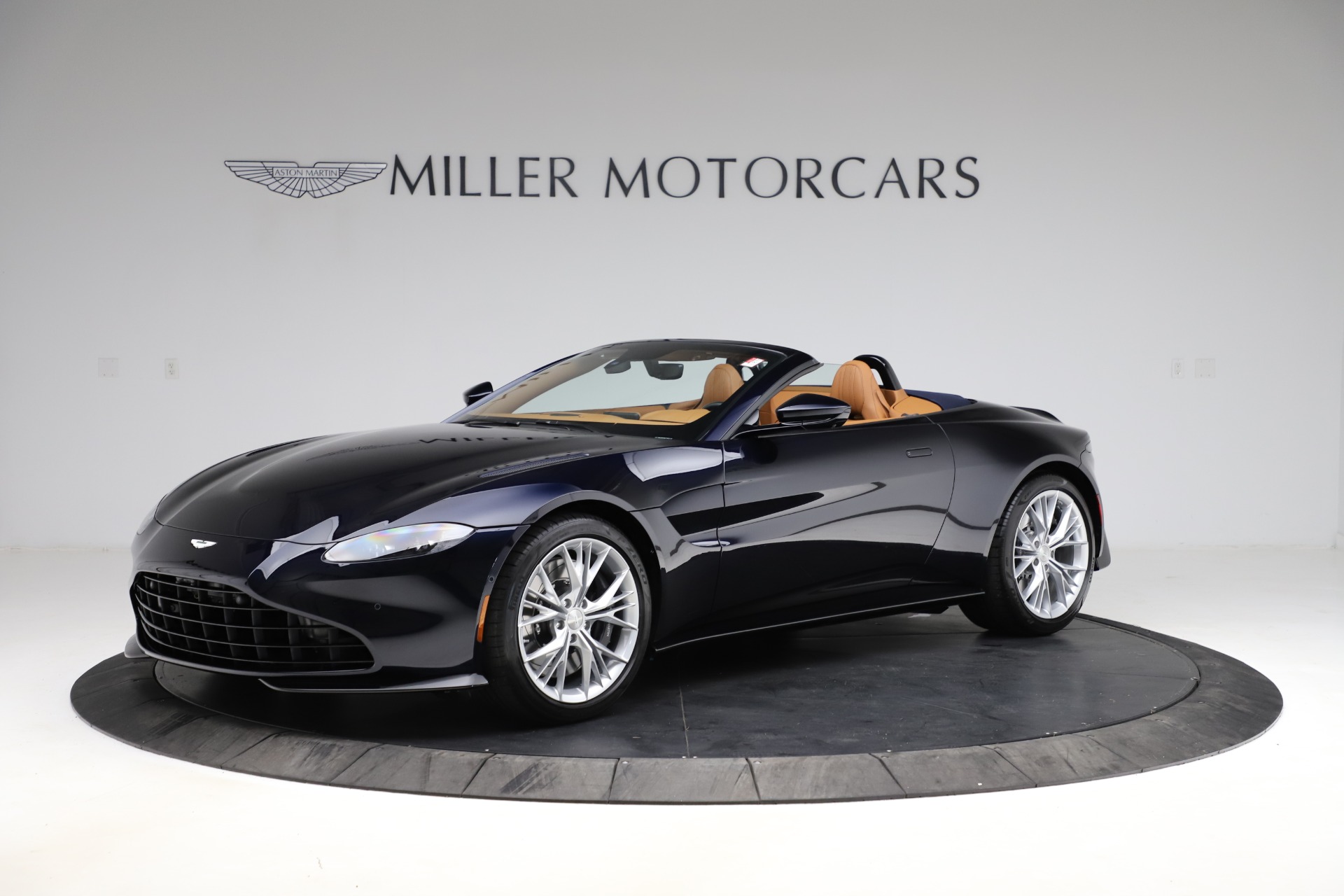 New 2021 Aston Martin Vantage Roadster for sale Sold at Rolls-Royce Motor Cars Greenwich in Greenwich CT 06830 1