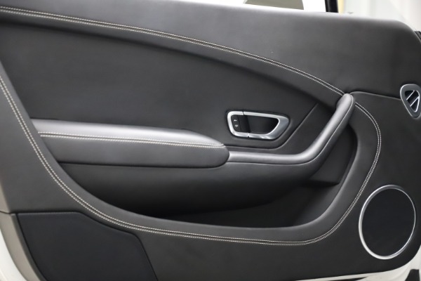 Used 2016 Bentley Continental GT V8 for sale $149,900 at Rolls-Royce Motor Cars Greenwich in Greenwich CT 06830 24