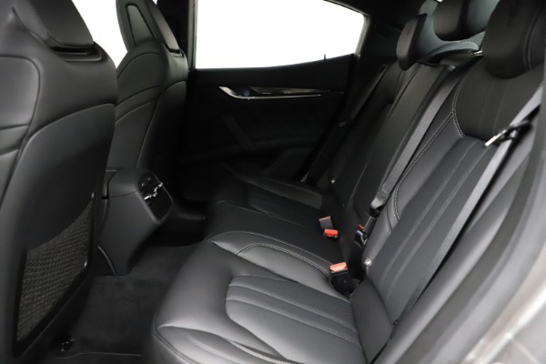 New 2021 Maserati Ghibli S Q4 GranSport for sale Sold at Rolls-Royce Motor Cars Greenwich in Greenwich CT 06830 19