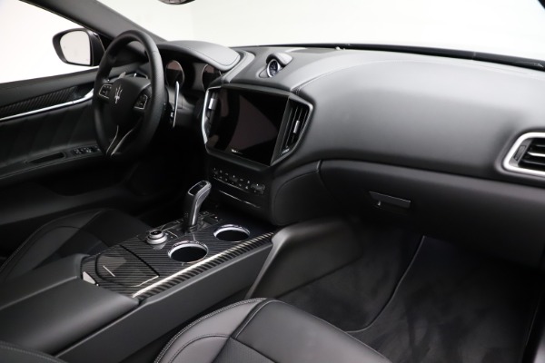 New 2021 Maserati Ghibli S Q4 GranSport for sale Sold at Rolls-Royce Motor Cars Greenwich in Greenwich CT 06830 22