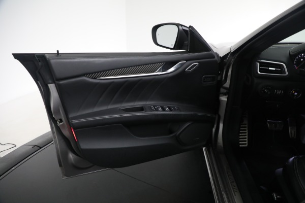 Used 2021 Maserati Ghibli S Q4 GranSport for sale $42,900 at Rolls-Royce Motor Cars Greenwich in Greenwich CT 06830 23