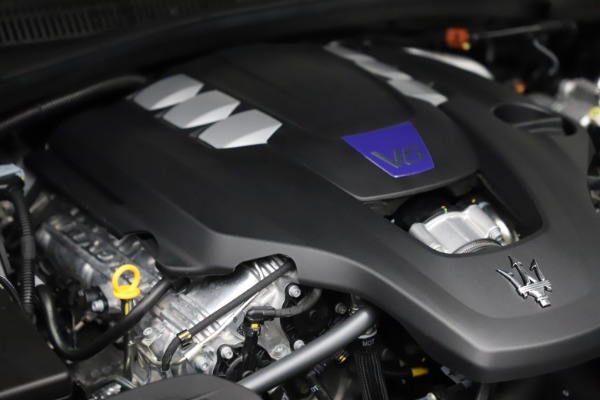 New 2021 Maserati Ghibli S Q4 GranSport for sale Sold at Rolls-Royce Motor Cars Greenwich in Greenwich CT 06830 28
