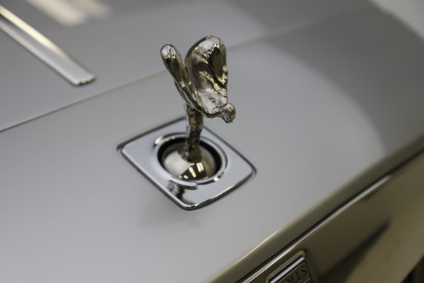 Used 2014 Rolls-Royce Wraith for sale Sold at Rolls-Royce Motor Cars Greenwich in Greenwich CT 06830 28