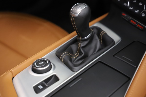 Used 2015 Chevrolet Corvette Z06 for sale Sold at Rolls-Royce Motor Cars Greenwich in Greenwich CT 06830 26