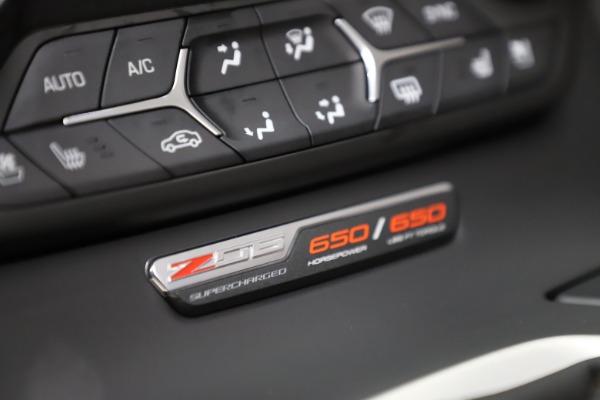 Used 2015 Chevrolet Corvette Z06 for sale Sold at Rolls-Royce Motor Cars Greenwich in Greenwich CT 06830 28