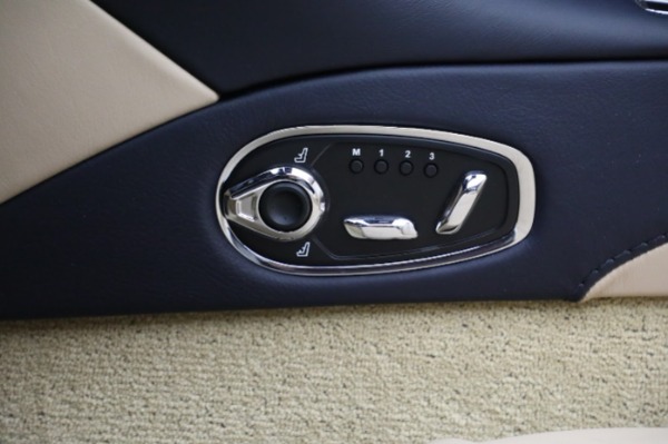 Used 2021 Aston Martin DB11 Volante for sale $177,900 at Rolls-Royce Motor Cars Greenwich in Greenwich CT 06830 23