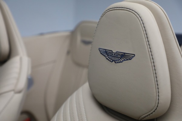 Used 2021 Aston Martin DB11 Volante for sale $177,900 at Rolls-Royce Motor Cars Greenwich in Greenwich CT 06830 25