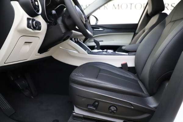 New 2021 Alfa Romeo Stelvio Q4 for sale Sold at Rolls-Royce Motor Cars Greenwich in Greenwich CT 06830 14