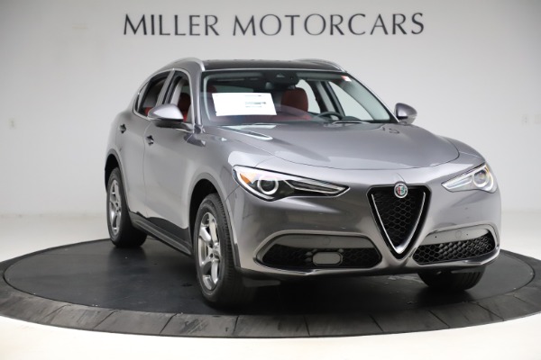 New 2021 Alfa Romeo Stelvio Q4 for sale $48,050 at Rolls-Royce Motor Cars Greenwich in Greenwich CT 06830 11
