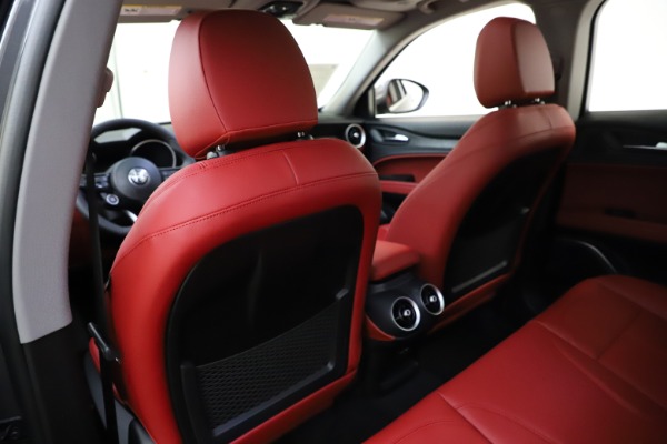 New 2021 Alfa Romeo Stelvio Q4 for sale $48,050 at Rolls-Royce Motor Cars Greenwich in Greenwich CT 06830 20
