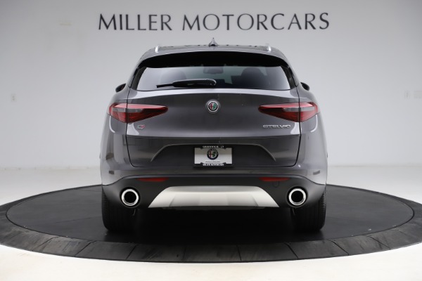 New 2021 Alfa Romeo Stelvio Q4 for sale $48,050 at Rolls-Royce Motor Cars Greenwich in Greenwich CT 06830 6