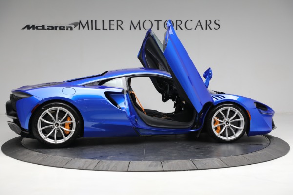 New 2023 McLaren Artura for sale Sold at Rolls-Royce Motor Cars Greenwich in Greenwich CT 06830 18