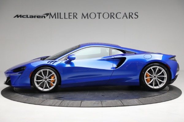 New 2023 McLaren Artura for sale $277,250 at Rolls-Royce Motor Cars Greenwich in Greenwich CT 06830 2