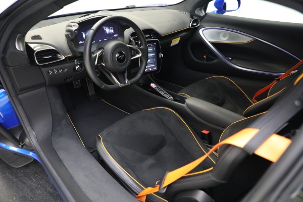 New 2023 McLaren Artura for sale $277,250 at Rolls-Royce Motor Cars Greenwich in Greenwich CT 06830 20