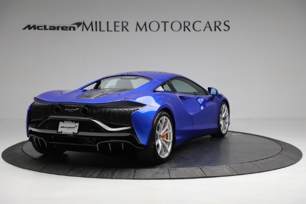 New 2023 McLaren Artura for sale $277,250 at Rolls-Royce Motor Cars Greenwich in Greenwich CT 06830 6