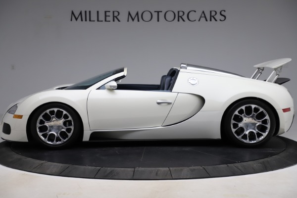 Used 2010 Bugatti Veyron 16.4 Grand Sport for sale Sold at Rolls-Royce Motor Cars Greenwich in Greenwich CT 06830 3