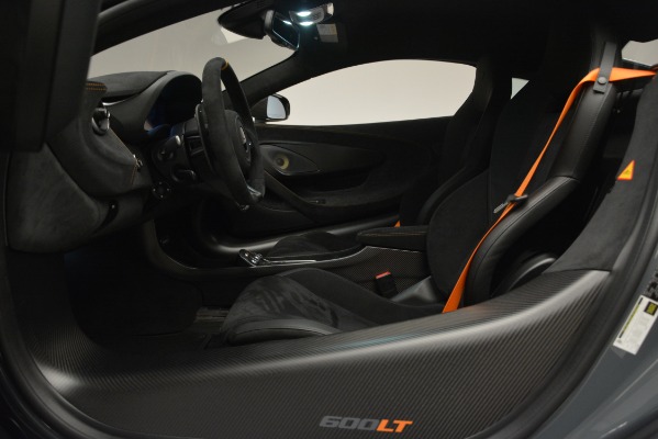 Used 2019 McLaren 600LT Luxury for sale Sold at Rolls-Royce Motor Cars Greenwich in Greenwich CT 06830 18