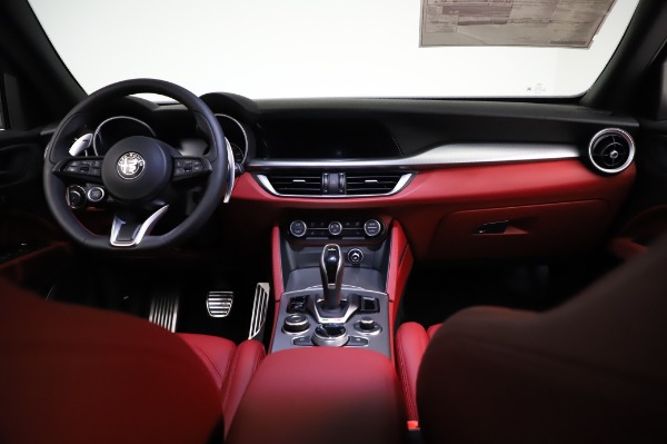 New 2021 Alfa Romeo Stelvio Ti Sport Q4 for sale Sold at Rolls-Royce Motor Cars Greenwich in Greenwich CT 06830 16