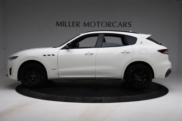 New 2021 Maserati Levante S Q4 GranSport for sale Sold at Rolls-Royce Motor Cars Greenwich in Greenwich CT 06830 3