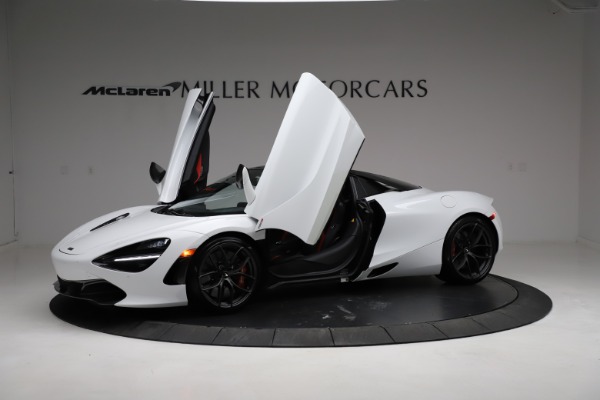 Used 2020 McLaren 720S Spider for sale Sold at Rolls-Royce Motor Cars Greenwich in Greenwich CT 06830 24