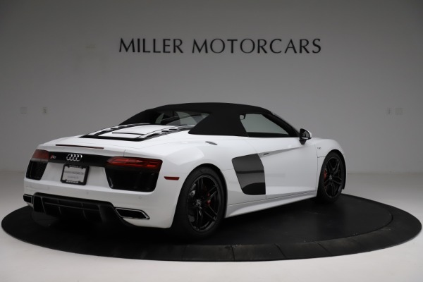 Used 2018 Audi R8 Spyder for sale Sold at Rolls-Royce Motor Cars Greenwich in Greenwich CT 06830 17