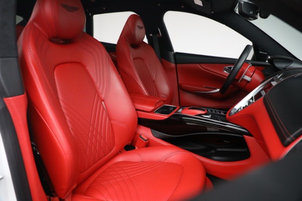 Used 2021 Aston Martin DBX for sale $137,900 at Rolls-Royce Motor Cars Greenwich in Greenwich CT 06830 24