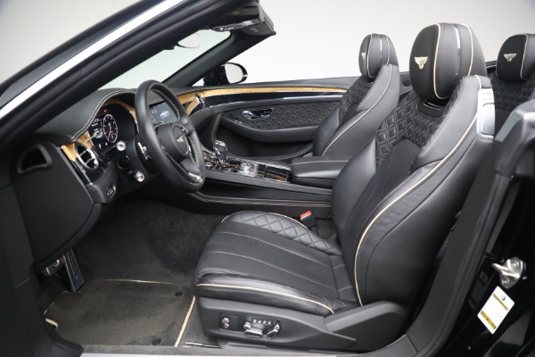 Used 2020 Bentley Continental GTC for sale $187,900 at Rolls-Royce Motor Cars Greenwich in Greenwich CT 06830 27