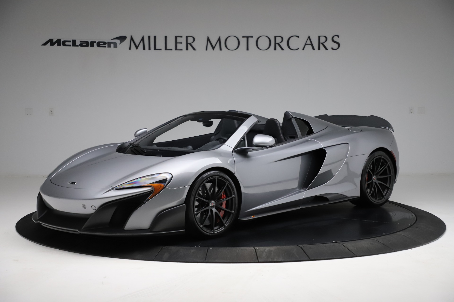 Used 2016 McLaren 675LT Spider for sale Sold at Rolls-Royce Motor Cars Greenwich in Greenwich CT 06830 1