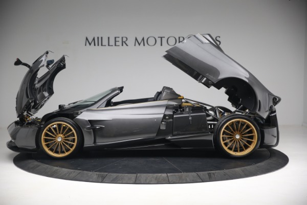 Used 2017 Pagani Huayra Roadster for sale Sold at Rolls-Royce Motor Cars Greenwich in Greenwich CT 06830 18